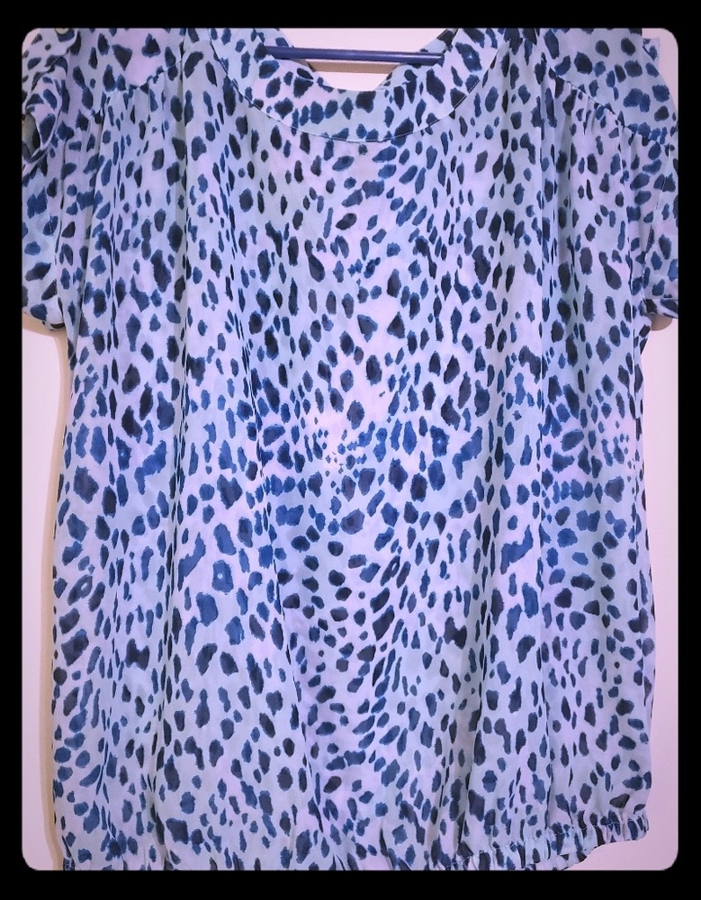 ANA Size L Blue Spotted Blouse Great Condition
